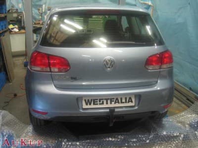 Фиксированный фаркоп Westfalia для Volkswagen Golf VI