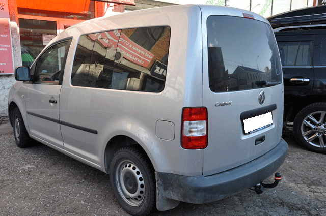 Фиксированный фаркоп Oris-Bosal для Volkswagen Caddy (2004-2015)