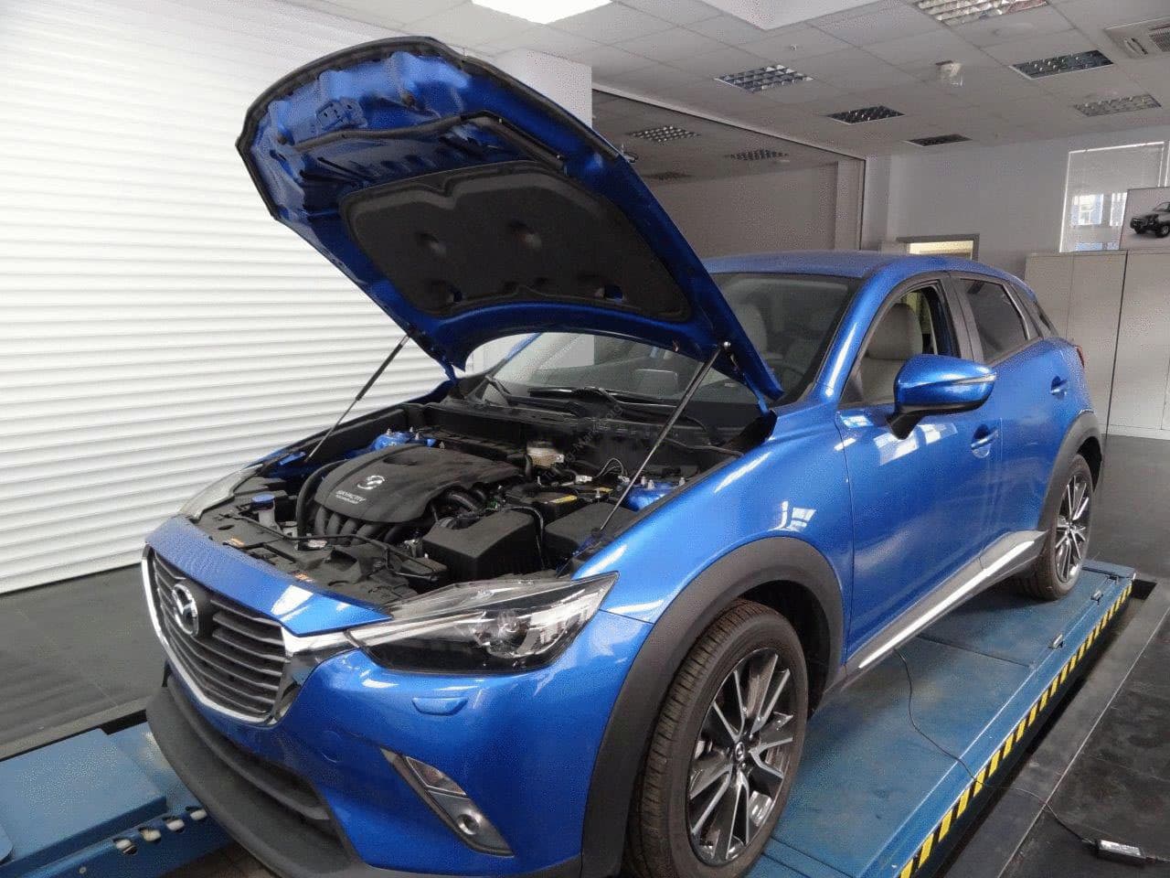 Газовые упоры (амортизаторы) капота A-ENGINEERING для Mazda CX-3