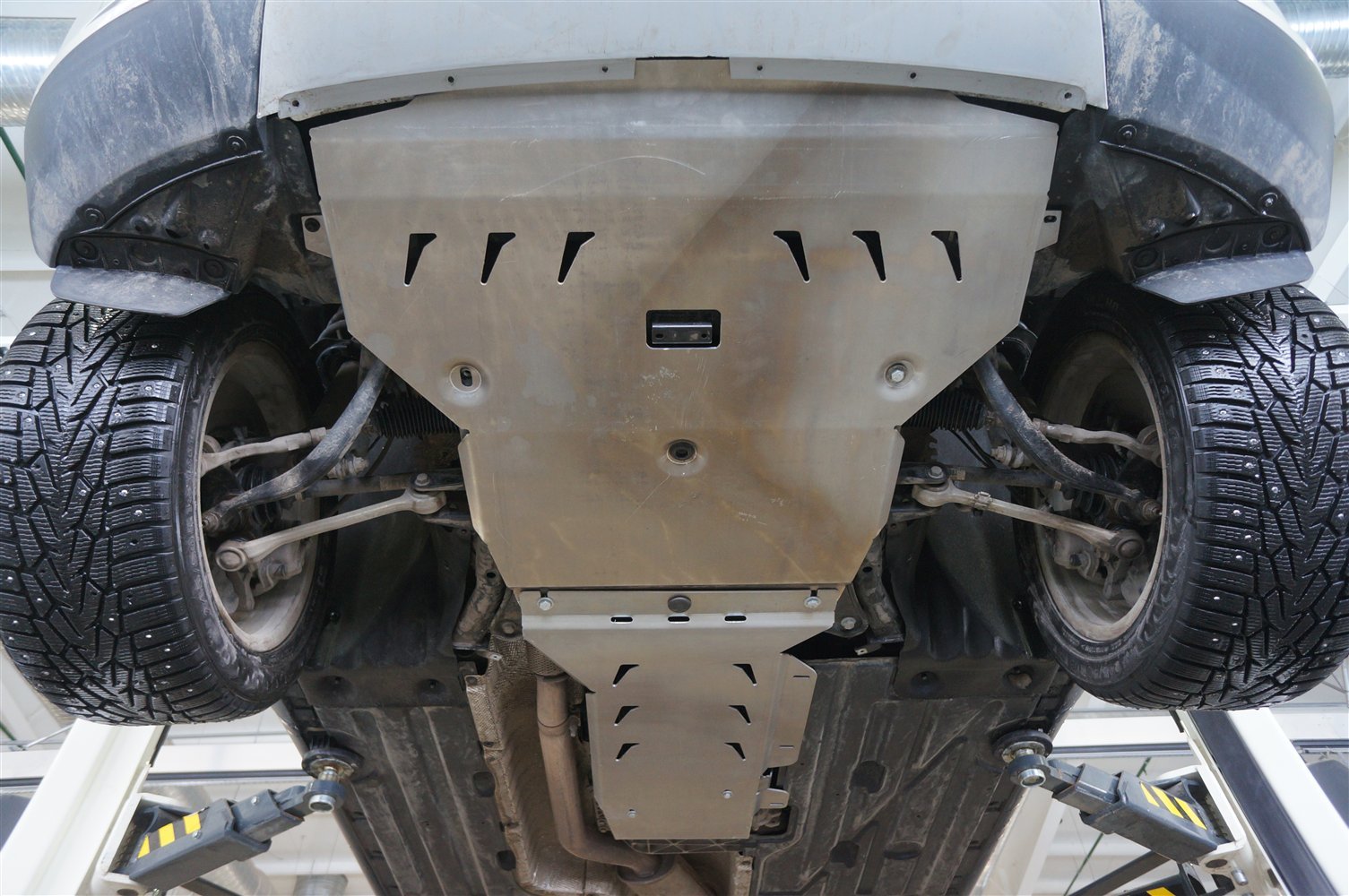 Алюминиевая защита картера и КПП АВС-Дизайн для BMW X4 (2014-2018)