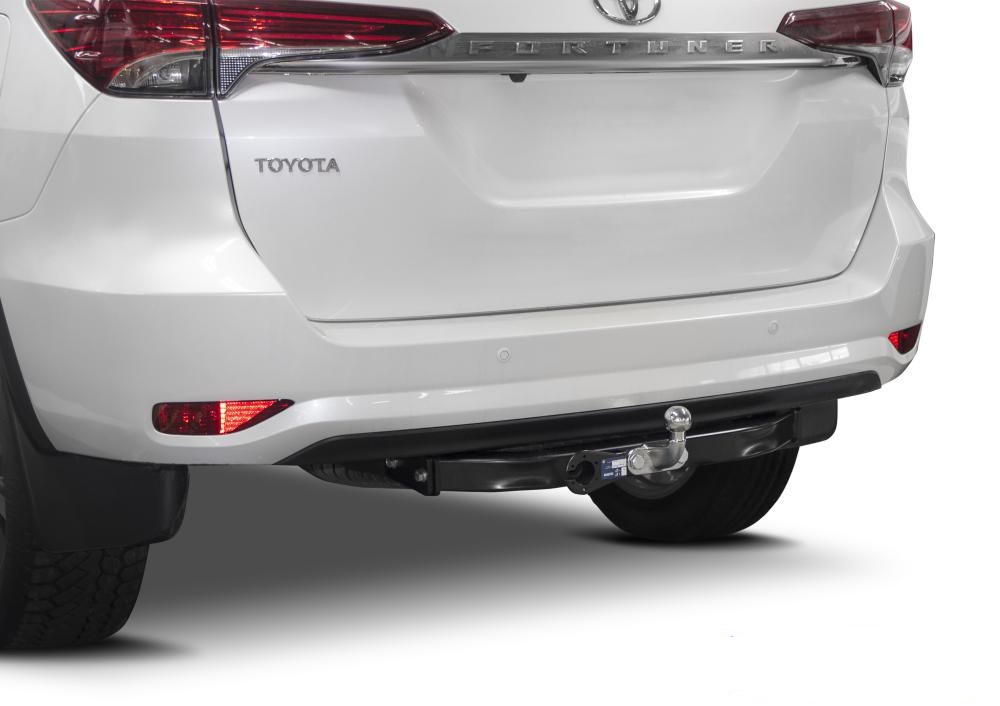 Фиксированный фаркоп Berg для Toyota Fortuner (2016-н.в.)