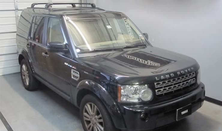 Багажник Thule WingBar Edge Black на интегрированных дугах для Land Rover Discovery (2004-2016)