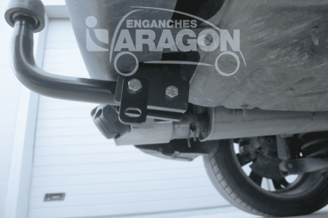 Фиксированный фаркоп Aragon для Citroen C4