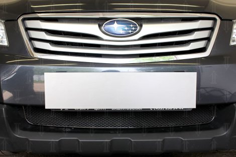 Защитная сетка радиатора ProtectGrille Premium для Subaru Outback (2009-2012 Черная)