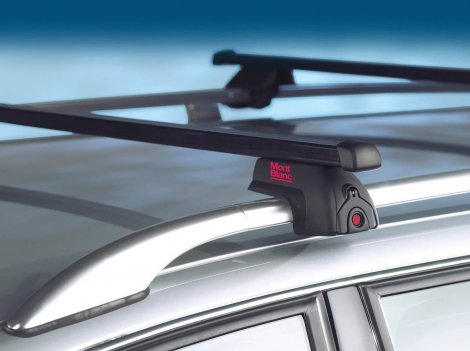 Багажник MontBlanc на прямоугольных дугах для Toyota RAV 4 (2012-2019)