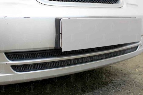 Защитная сетка радиатора ProtectGrille для Chevrolet Lacetti седан (2004-2013 Черная)