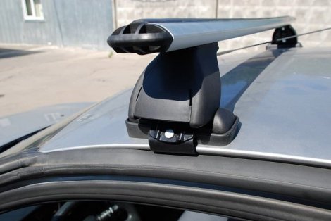Багажник LUX на аэродинамических дугах для Nissan Almera Classic