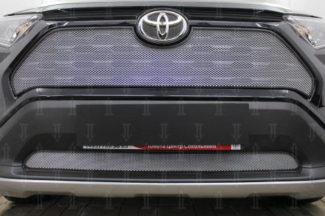 Защитная сетка радиатора ProtectGrille верхняя для Toyota RAV4 (хром)