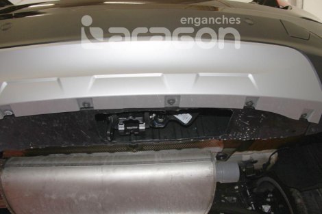 Съемный фаркоп Aragon для BMW X4 (F26)