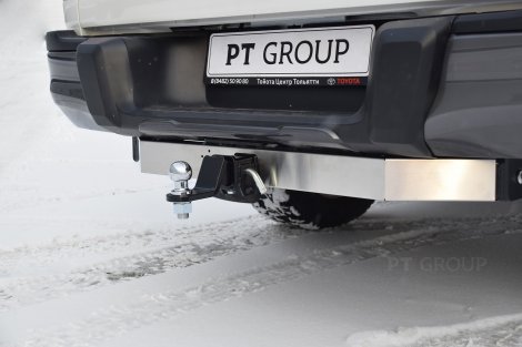 Съемный фаркоп PTGroup под квадрат 50х50 с нерж. накладкой для Toyota Hilux (2015-н.в.)