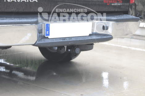 Съемный фаркоп Aragon для Nissan Navara