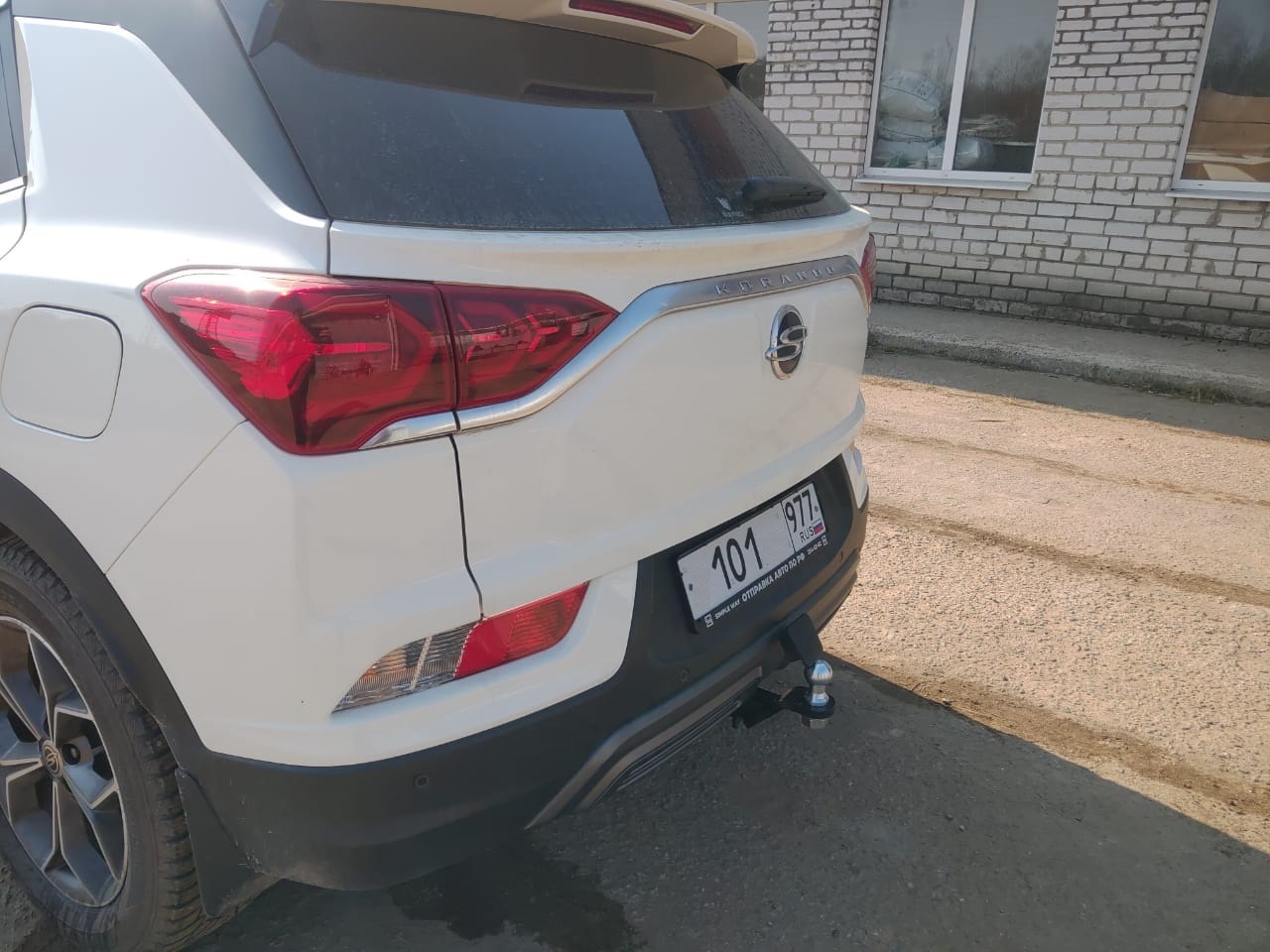 Съемный фаркоп Bizon FA 0670-E под квадрат для SsangYong Korando (2019-2023)