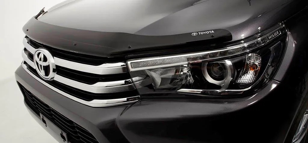 Дефлектор капота SIM для Toyota Hilux (2015-2022)