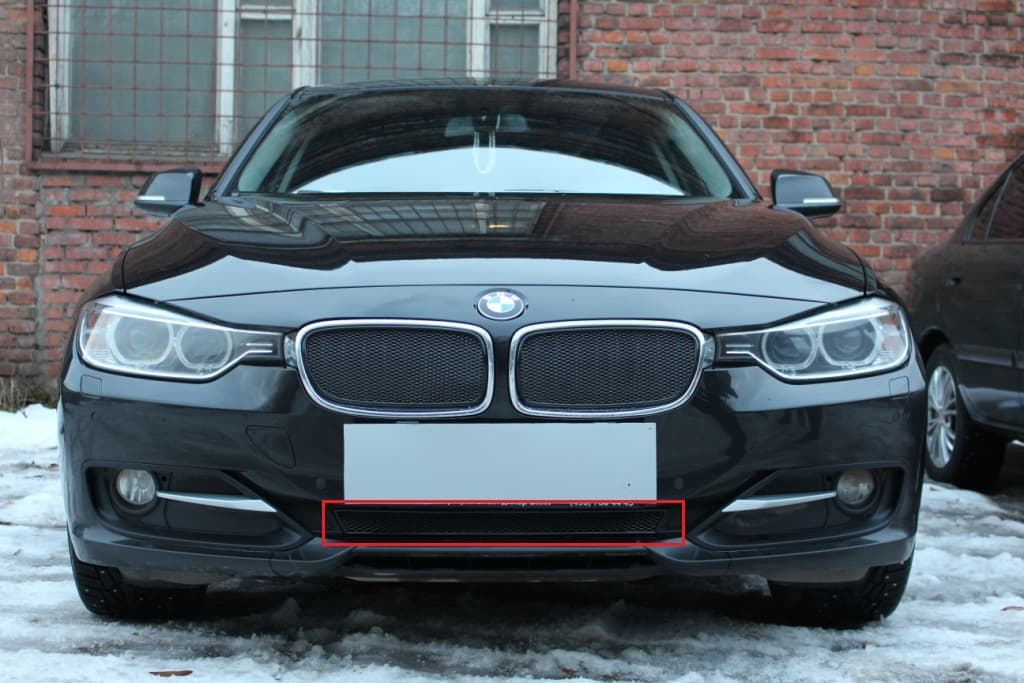 Защитная сетка радиатора ProtectGrille Premium нижняя для BMW 3 (2012-2015 Черная)