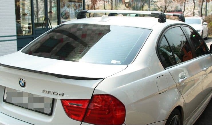 Багажник Thule WingBar Edge на интегрированных дугах для BMW 3-series седан (2006-2011)