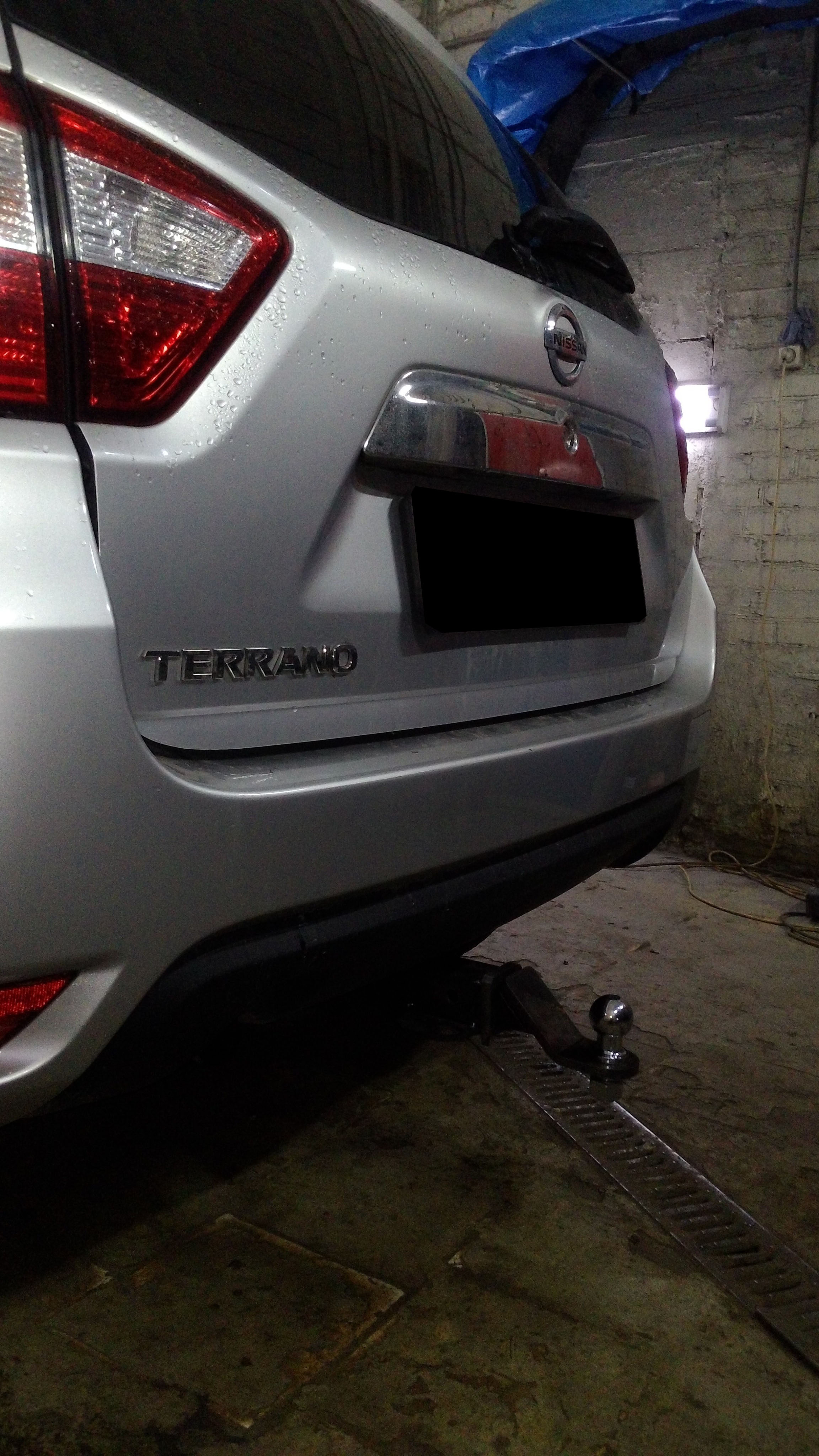 Съемный фаркоп Bizon под квадрат 50х50 для Nissan Terrano (2014-н.в.)