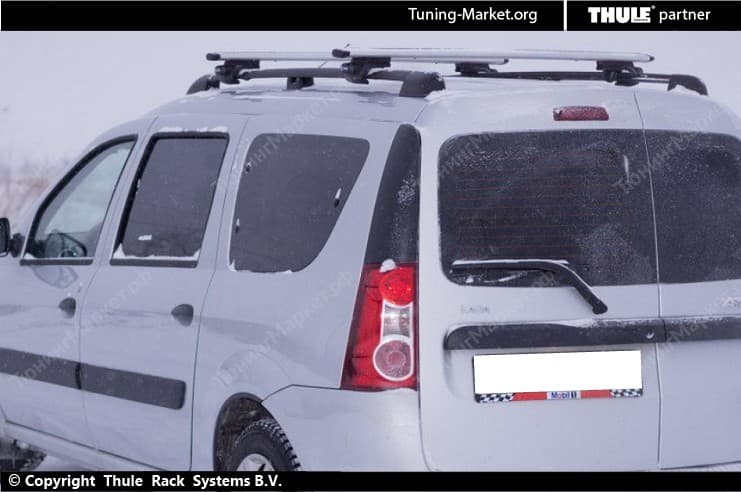 Багажник Thule WingBar на аэродинамических дугах для Lada Largus