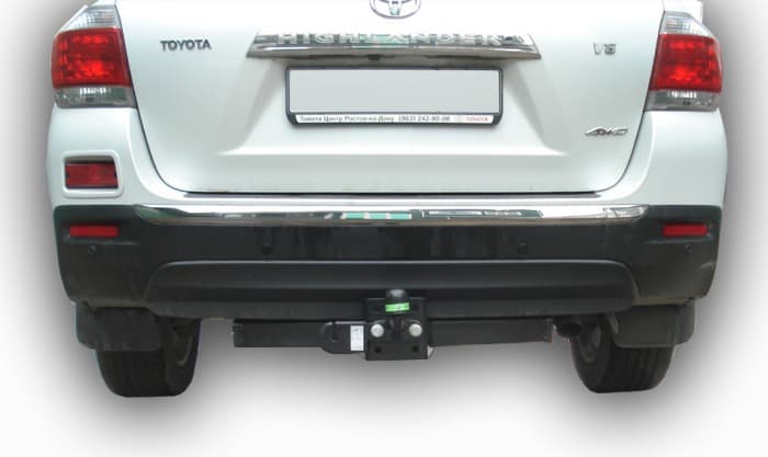 Фиксированный фаркоп Leader Plus для Toyota Highlander