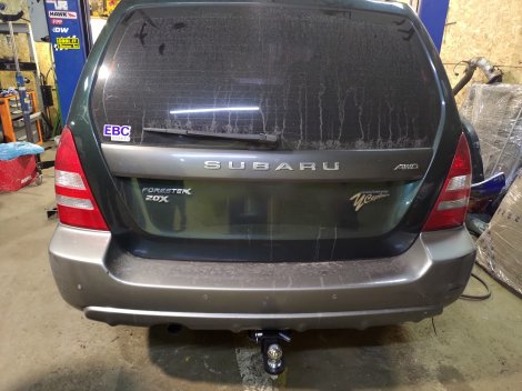 Съемный фаркоп Bizon FA 0140-E под квадрат 50х50 для Subaru Forester (1997-2002)