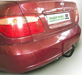 Фиксированный фаркоп Leader Plus N106-A для Nissan Almera седан (2000-2006)