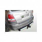Фиксированный фаркоп Leader Plus K116-F(N) с нержавеющей пластиной для KIA Sorento (2002-2006)