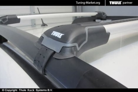 Багажник Thule WingBar Edge на интегрированных дугах для Subaru XV (2011-2016)