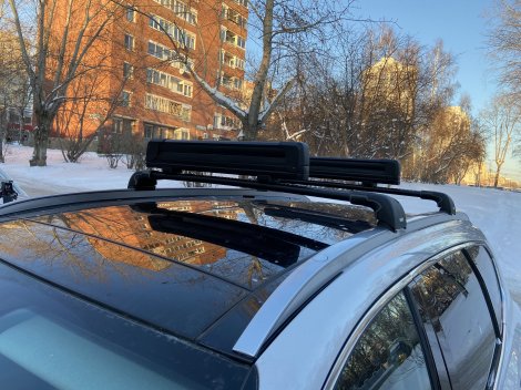 Багажник Thule WingBar Edge Black на интегрированных дугах для Hyundai Santa Fe