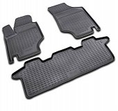 Коврики в салон Element для Hyundai Trajet с АКП (1999-2008) черные