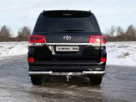 Защита заднего бампера для Toyota Land Cruiser 200 Executive