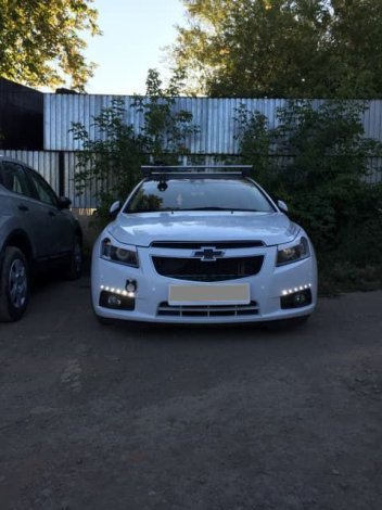 Багажник Thule WingBar на аэродинамических дугах для Chevrolet Cruze седан (2009-2015)