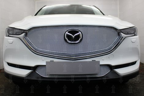 Защитная сетка радиатора ProtectGrille Premium нижняя для Mazda CX-5 (2017-н.в.) хром