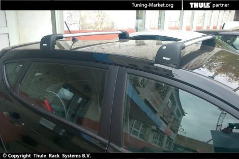 Багажник Thule WingBar Edge на интегрированных дугах для Hyundai Solaris 5-дв хетчбэк (2011-2015)