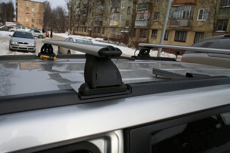 Багажник LUX на аэродинамических дугах для Nissan X-Trail (2007-2012)
