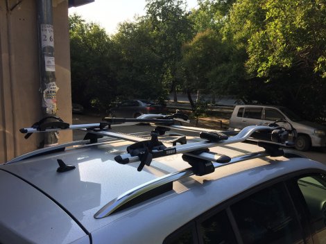 Багажник Thule WingBar Evo на аэродинамических дугах для Volkswagen Tiguan (2007-2016)