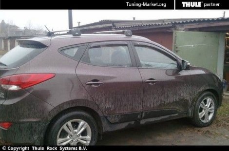 Багажник Thule WingBar Edge на интегрированных дугах для Hyundai ix35