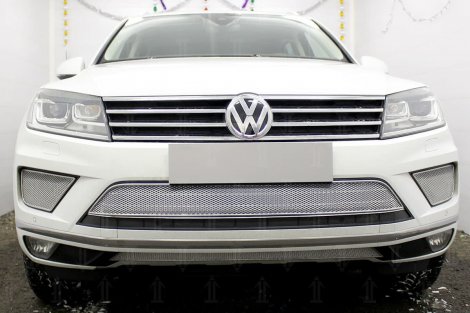 Защитная сетка радиатора ProtectGrille Premium 2 боковые части для Volkswagen Touareg (2014-н.в. Хром)