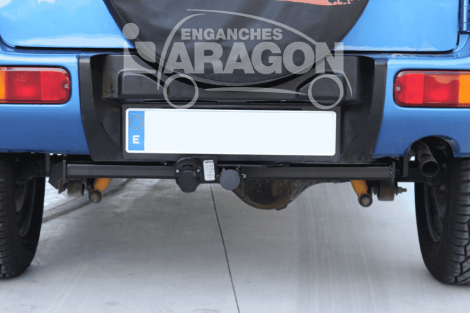 Съемный фаркоп Aragon для Suzuki Jimny (2007-2018)