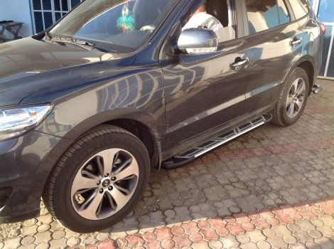 Пороги алюминиевые (Corund Silver) для Hyundai Santa Fe (2010-2012)