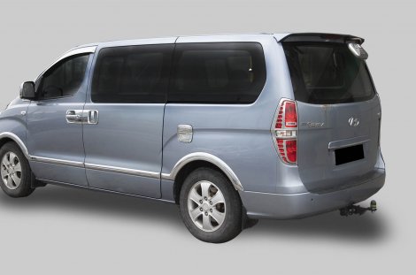 Съемный фаркоп под квадрат Leader Plus H214-E для Hyundai H1/Starex (2008-2023)