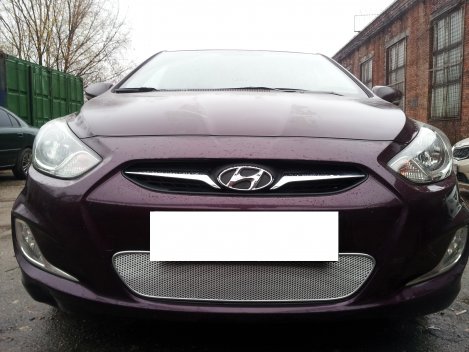 Защитная сетка радиатора ProtectGrille Premium для Hyundai Solaris (2011-2014 Хром)