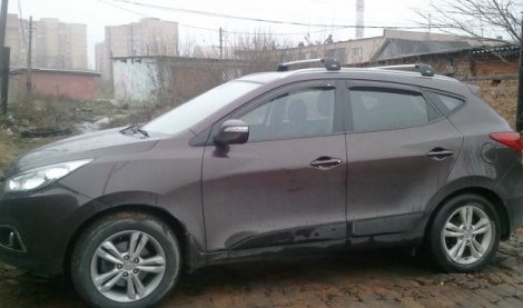 Багажник Thule WingBar Edge на интегрированных дугах для Hyundai ix35