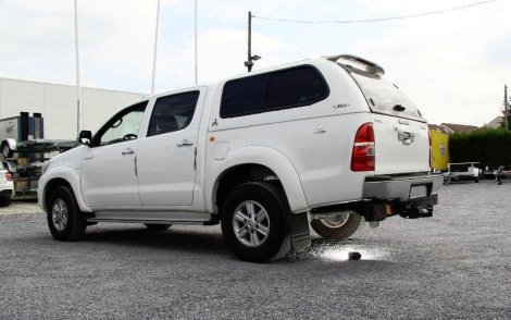 Фиксированный фаркоп с электрикой Westfalia для Toyota Hilux