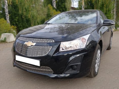 Решетка радиатора нижняя (лист) для Chevrolet Cruze