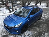 Багажник Thule WingBar Edge Black на интегрированных дугах для Hyundai Solaris (2017-н.в.)