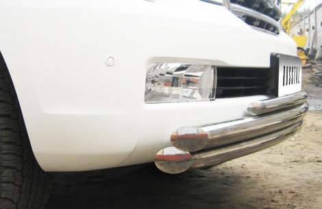 Передняя защита Russtal для Toyota Land Cruiser 200 (2007-2012)