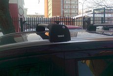 Багажник Thule WingBar Edge на Suzuki SX4