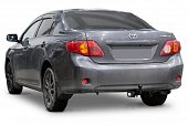 Фиксированный фаркоп Berg F.5712.001 для Toyota Corolla седан (2006-2013)