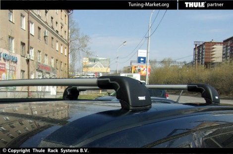 Багажник Thule WingBar Edge на интегрированных дугах для Suzuki Grand Vitara (2005-2015)