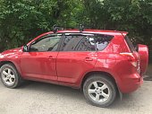 Багажник MontBlanc на прямоугольных дугах для Toyota RAV 4 (2005-2012)