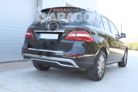 Съемный фаркоп Aragon для Mercedes-Benz M-klasse (2011-2015)